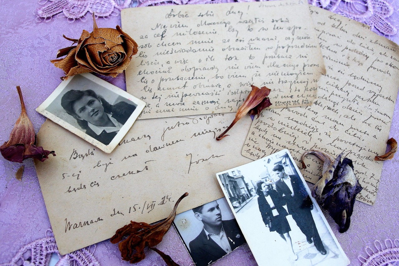 Old letters, photoes and dried flowers